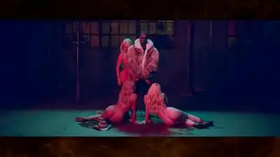 Скачать клип