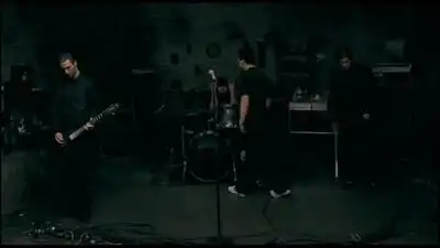 скачать клип Papa Roach - Last Resort