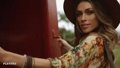 скачать клип Mustafa Guney - How You Get