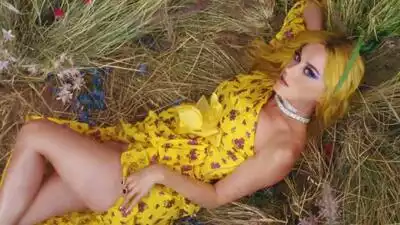 скачать клип Calvin Harris - Feels