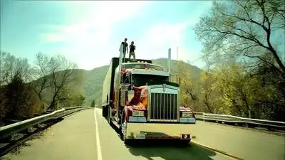 скачать клип Florida Georgia Line - This Is How We Roll