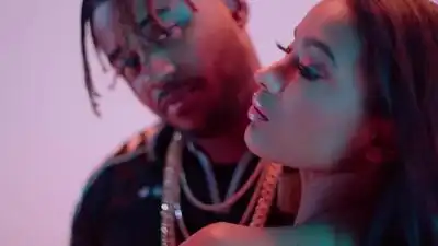 скачать клип Fabolous and Velous and Chris Brown - Flipmode