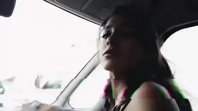 скачать клип Ariana Grande - Phone Ring