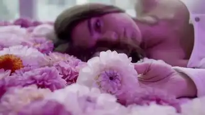 скачать клип Элджей and Feduk - Розовое вино