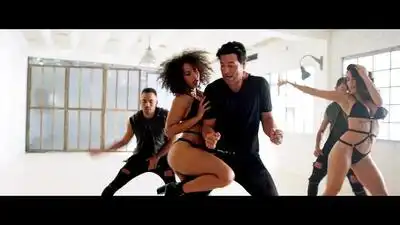 Скачать клип