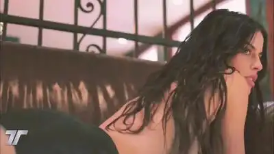 скачать клип Dua Lipa - Bang Bang