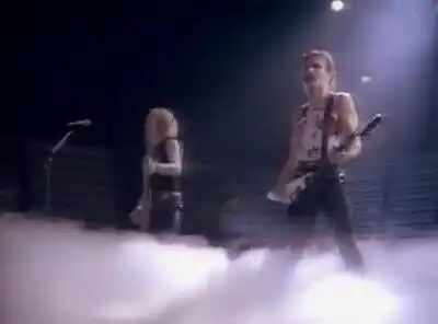 Скачать клип