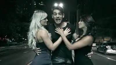 Скачать клип