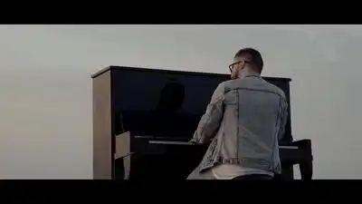 скачать клип Tony Brasco feat. Chris - Всё в твоих руках