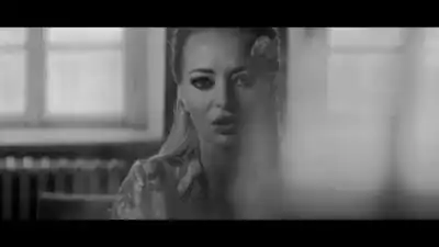 скачать клип Carlas Dreams feat. Delia - Inima