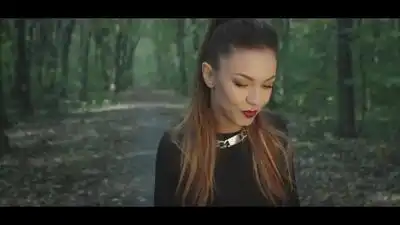 скачать клип Mira feat. Kio and Whats Up - Dragostea Nu Se Stinge