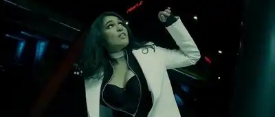 Скачать клип