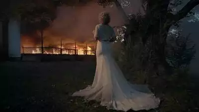 скачать клип Cam - Burning House