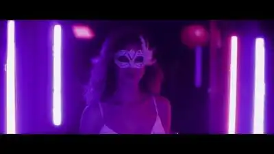 скачать клип Shako Baker - Under My Spell