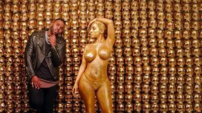 Скачать клип