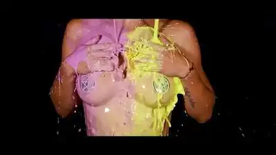 Скачать клип