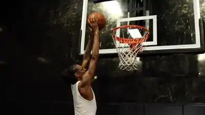 скачать клип Snoop Dogg - On the Double