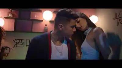 скачать клип DIVAN - Mirar Pero No Tocar