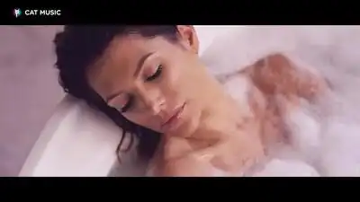 скачать клип Celia - Apus amar