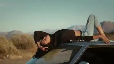 скачать клип Cheat Codes ft. Fetty Wap and CVBZ - Feels Great