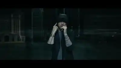 Скачать клип