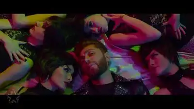 скачать клип Султан - Люби меня