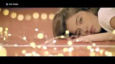 Скачать клип