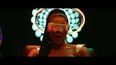 скачать клип Wisin, Yandel, Daddy Yankee - Todo Comienza en la Disco