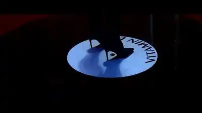 скачать клип MONATIK - То, от чего без ума