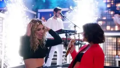 скачать клип Zedd, Maren Morris, Grey - The Middle