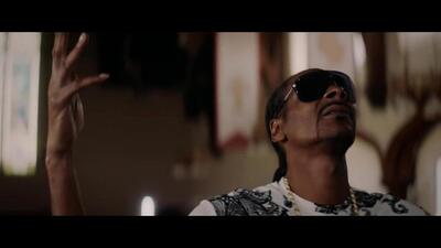 скачать клип Snoop Dogg feat. B Slade - Words Are Few