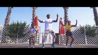 скачать клип Rock-Aro Ft. Dago H. - La Vida