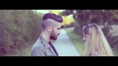 Скачать клип