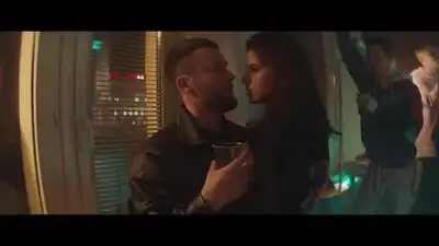 скачать клип Макс Корж - Малиновый Закат