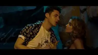 Скачать клип