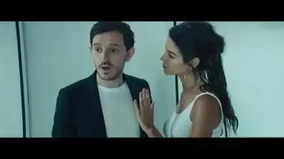 скачать клип Burak Yeter - Crash