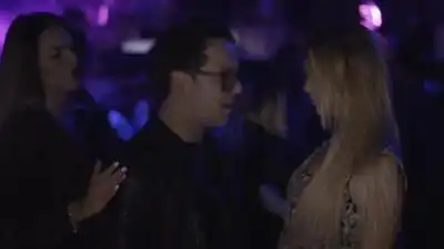 Скачать клип