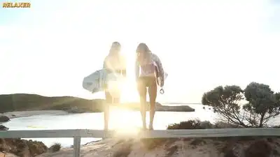 Скачать клип