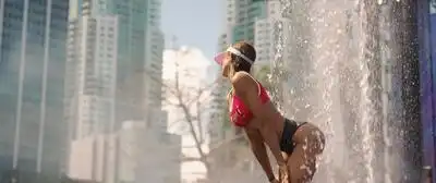 скачать клип Fedde Le Grand - You Got Me Runnin