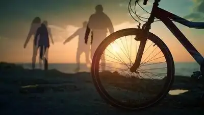 скачать клип БАНДЭРОС - 72 000