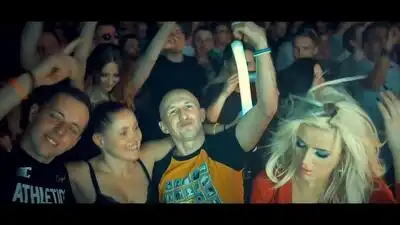 скачать клип Kyau and Albert - The Night Sky