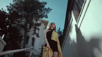 Скачать клип