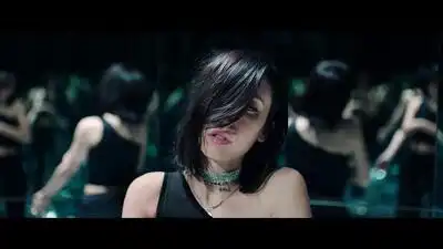 скачать клип Elohim - Half Love