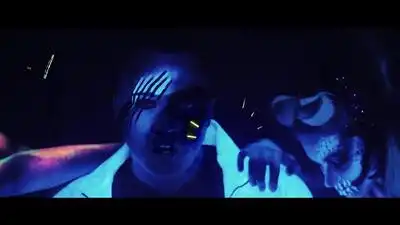 Скачать клип