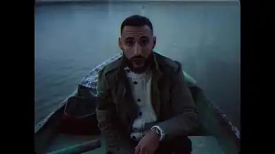 скачать клип LONE - Самая простая песня