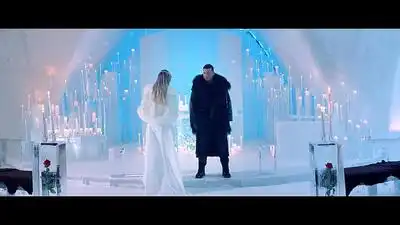 скачать клип Daddy Yankee - Hielo