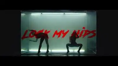 скачать клип Karmen - Lock My Hips