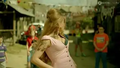 скачать клип Corina feat. Connect-R - Of Corso