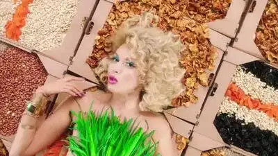 скачать клип Оля Полякова - Королева Ночи