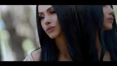 Скачать клип